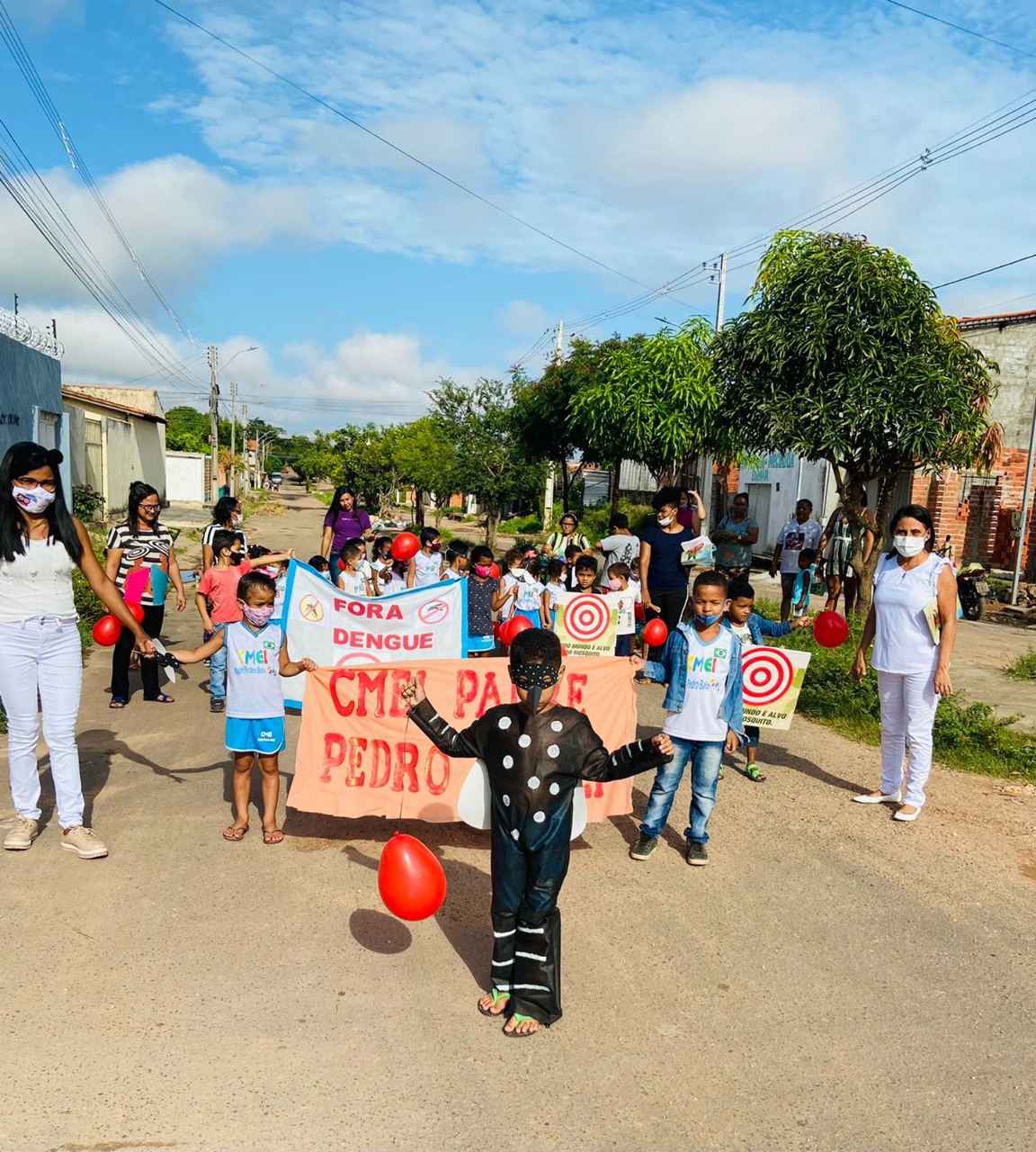 Escolas realizam ações de conscientização para o combate à dengue