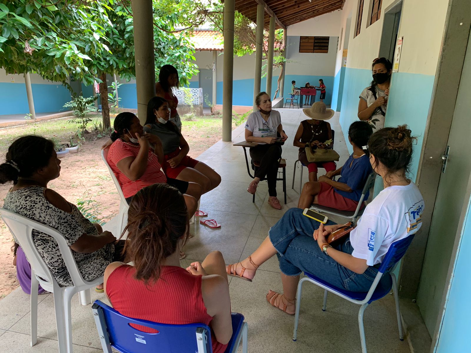 Secretaria da Mulher realiza evento com serviços voltados para o público feminino no Anita Ferraz