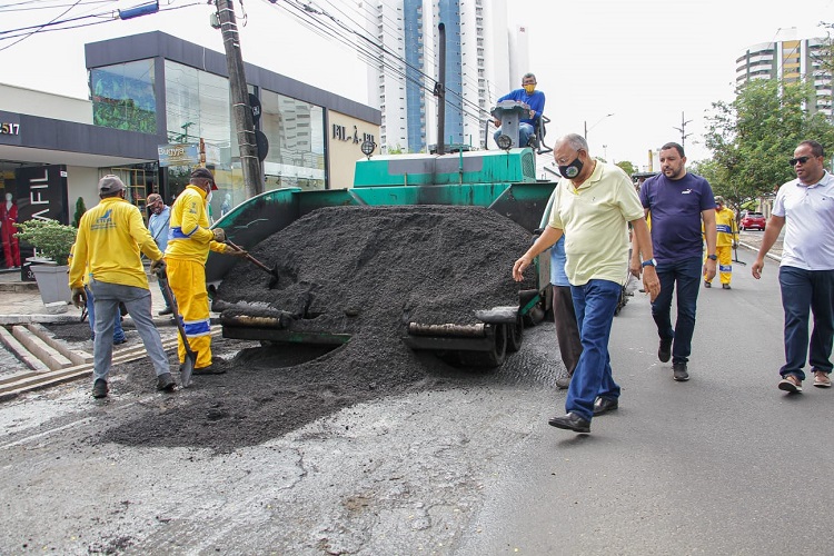 Prefeitura de Teresina conclui obra de microdrenagem e recuperação asfáltica da Av. Dom Severino